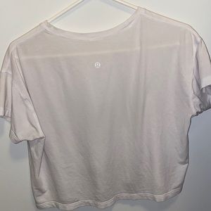 lululemon cropped tee